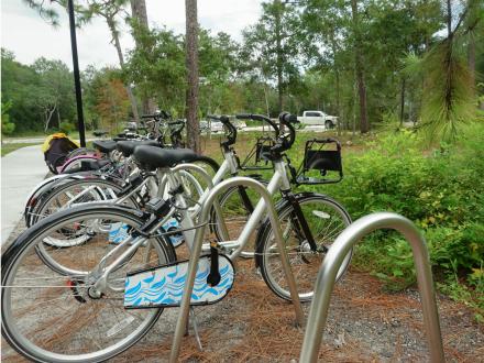 free bike sharing station at Woodside Restaurant in Gulf State Park
