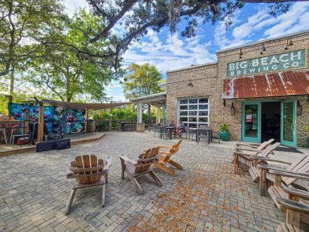 Outdoor patio and stage at Big Beach Brewing, Gulf Shores only brewery