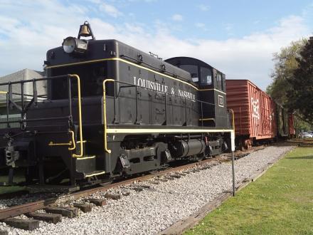 replica of the L&N Hummingbird train at the Foley Model Train Exhibit