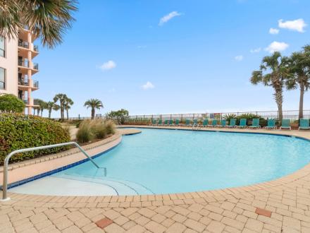 Gulf-front pool at SeaChase condo in Gulf Shores