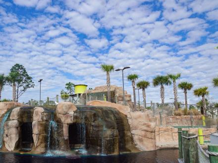 Beachside ADA-accessible mini golf course in Orange Beach