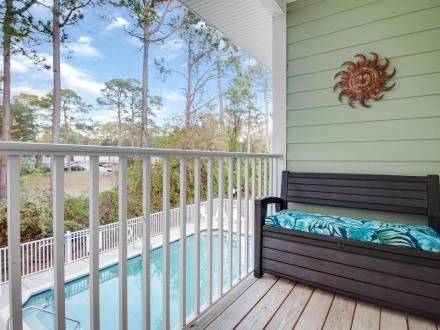 Laguna Breeze condo near Gulf Shores Golf Club