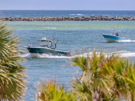 boats in Perdido Pass in Orange Beach