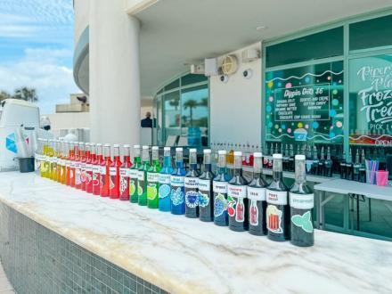 snow cone bar at turquoise place