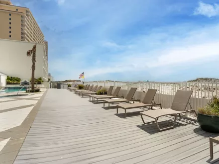 Gulf-front pool at Best Western on the Beach in Gulf Shores