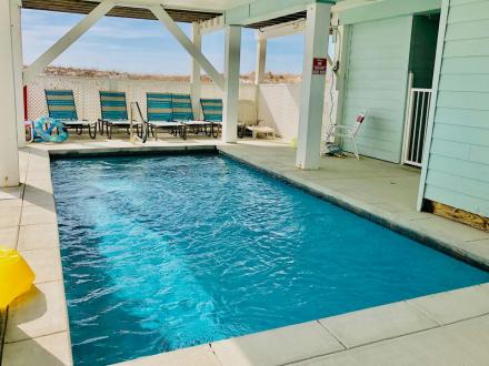 Heated, private pool at Blue Heron beach house in Gulf Shores