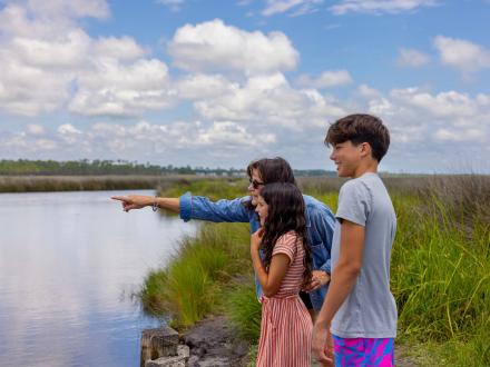 Family exploring Gulf State Park in Gulf Shores