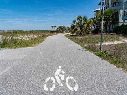 Lagoon Pass Park bike trail
