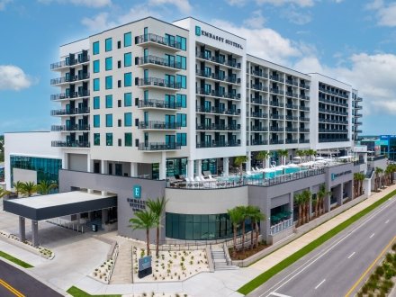 Embassy Suites beachfront hotel in Gulf Shores