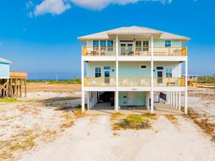 handicap accessible beach house in Fort Morgan