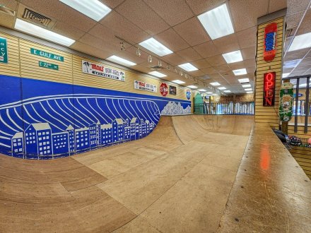 skate board bowl at Tambo's Surf Shack in Gulf Shores