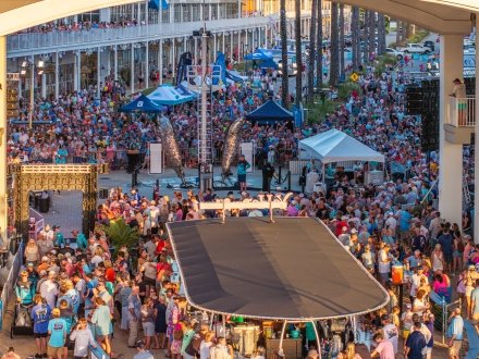 Crowd of spectators at the Blue Marlin Grand Championship fishing tournament in Orange Beach