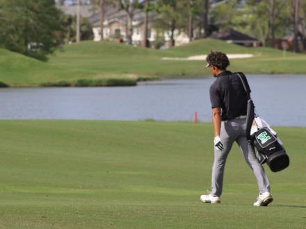 Golfing in Gulf Shores