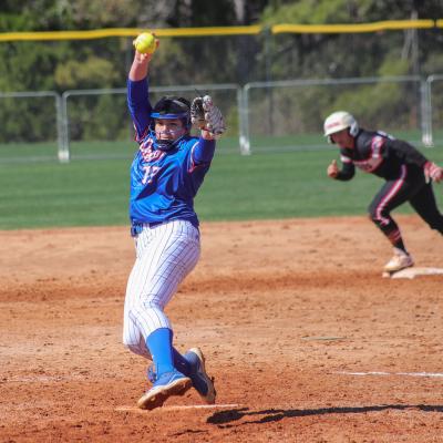 Softball Alabama's Beaches