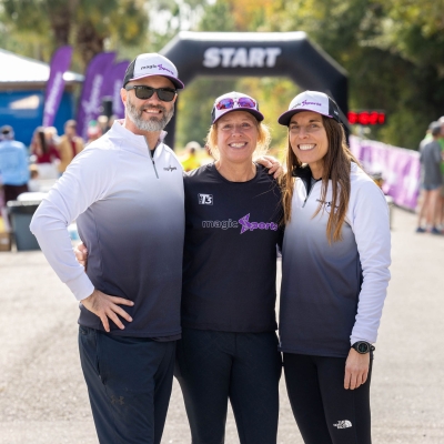 Volunteers at a sports race on Alabama's Beaches