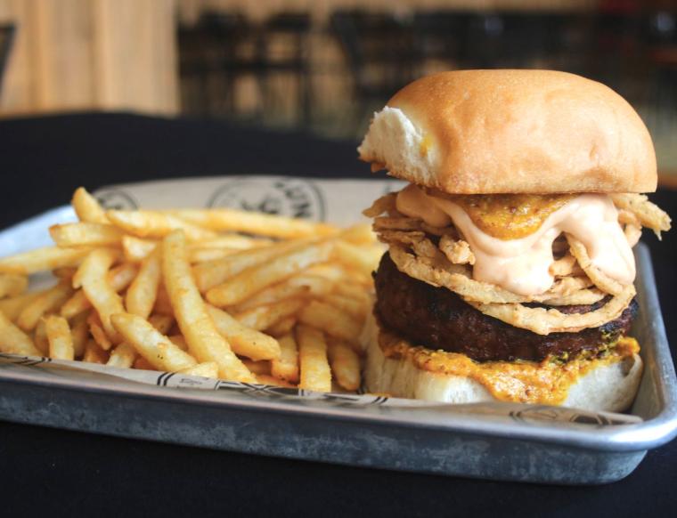 Luna's Beerger Orange Beach