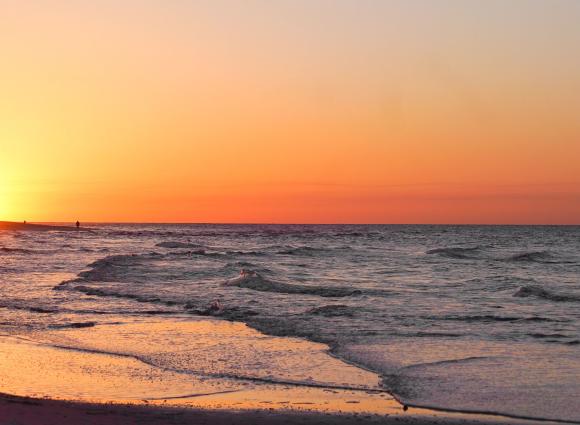 sunset in orange beach and gulf shores