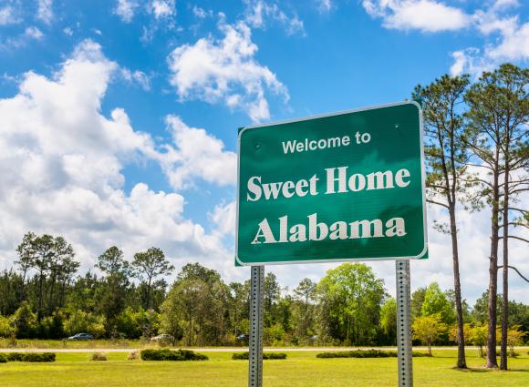 Sweet Home Alabama stateline sign