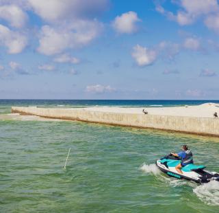 ORange beach jet ski