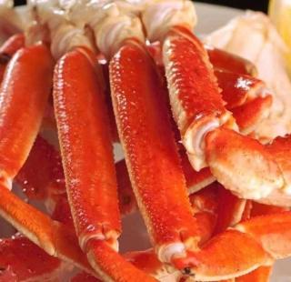crab legs at big fish restaurant in orange beach