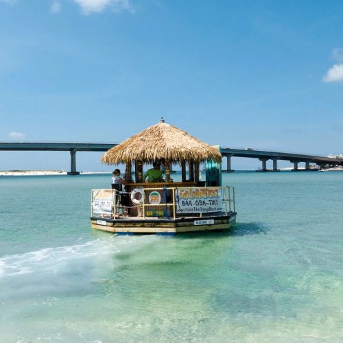 Cruisin' Tikis boat ride in Orange Beach
